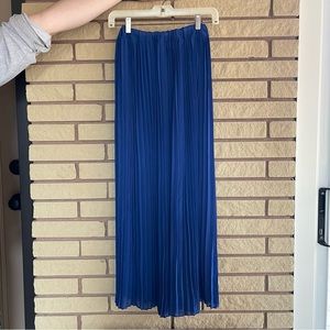 Blue pleated maxi skirt